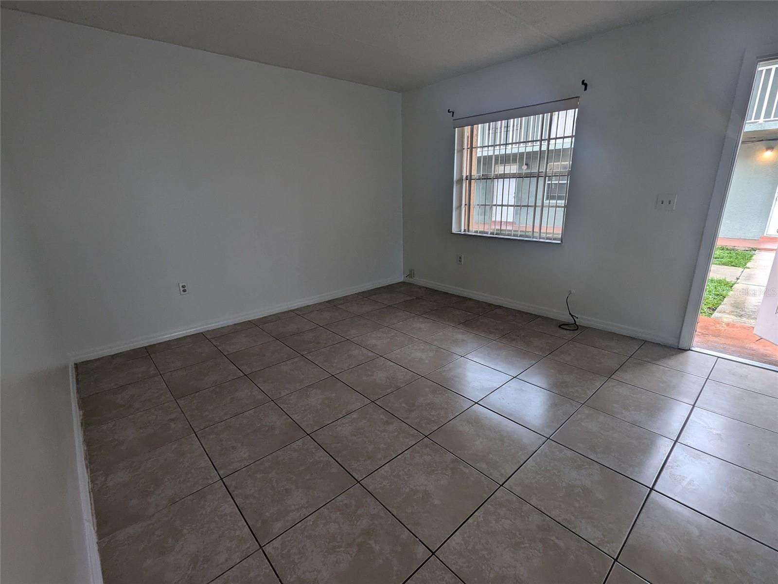 PALM GARDENS CONDO - Residential Lease