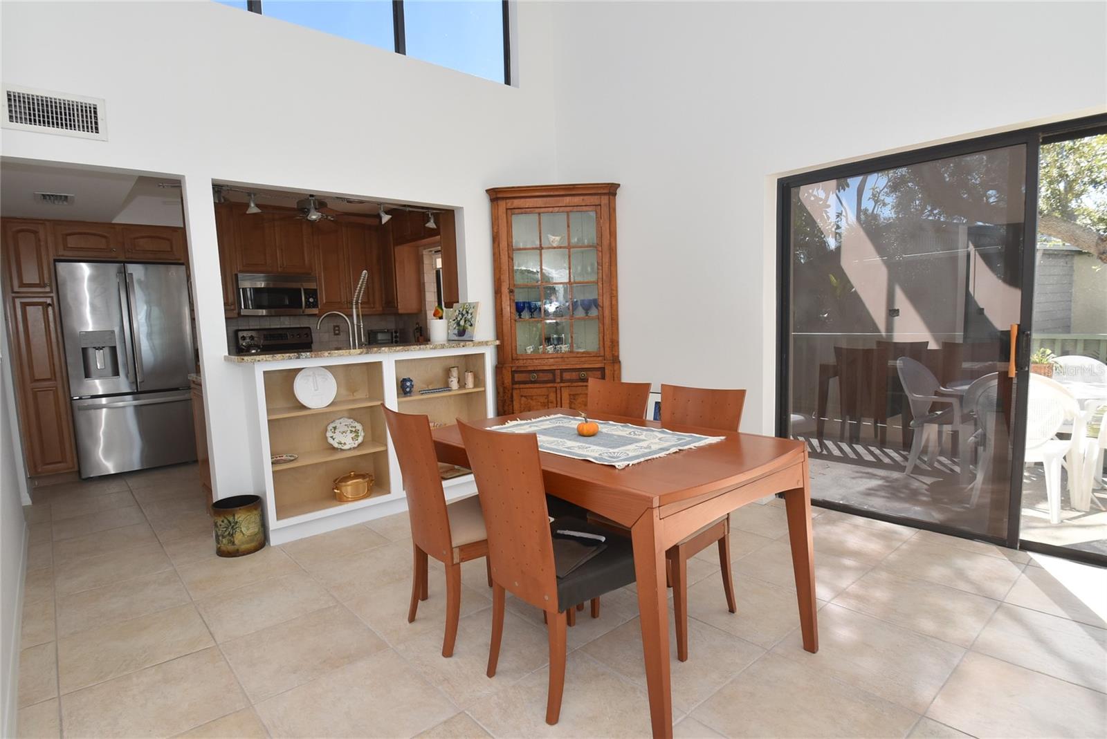 PELICAN COVE VII - Residential Lease