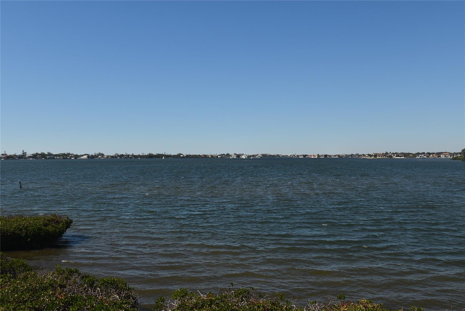 PELICAN COVE VII - Residential Lease