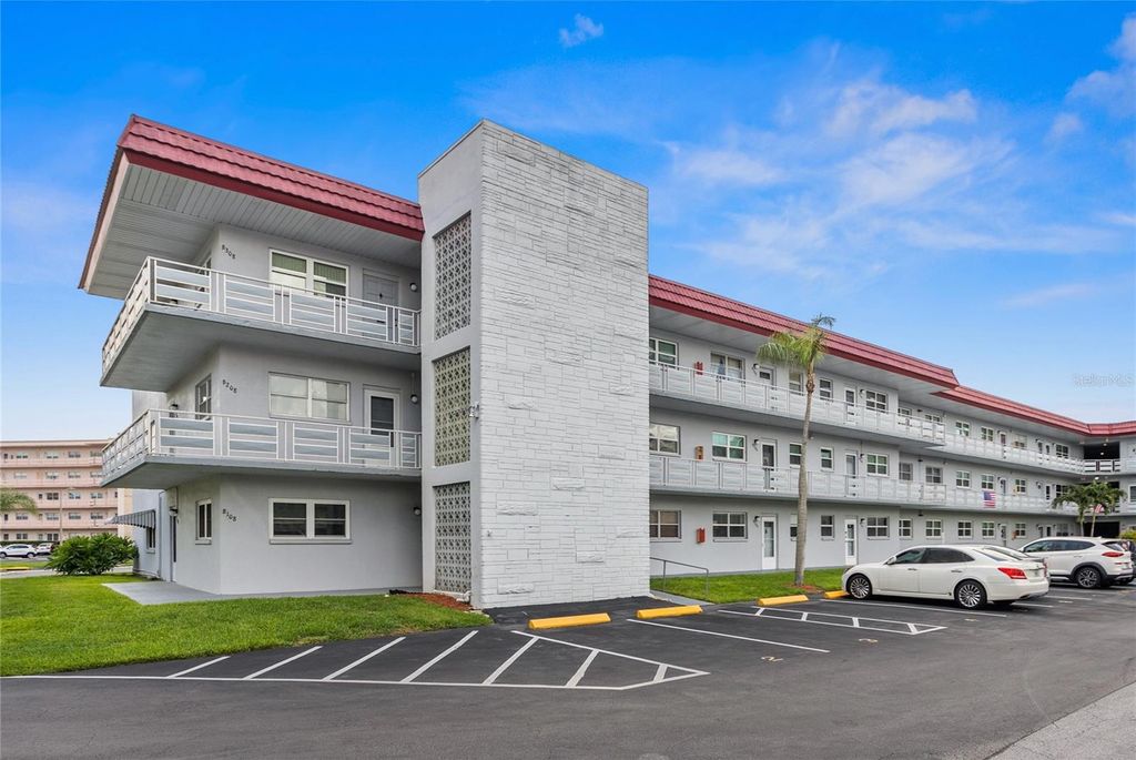 Photo of 5660 80th Street N #B106, St Petersburg, FL 33709 (MLS # TB8399883)