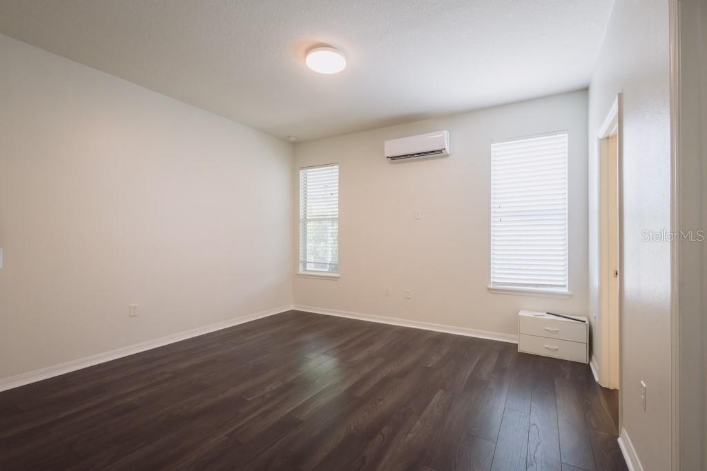 AZALEA COVE ESTATES - Residential Lease