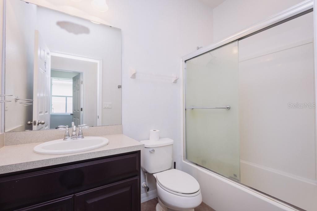 AZALEA COVE ESTATES - Residential Lease