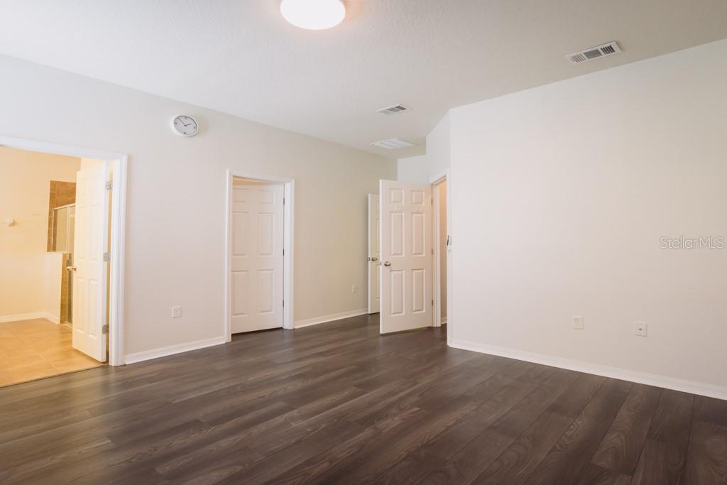 AZALEA COVE ESTATES - Residential Lease