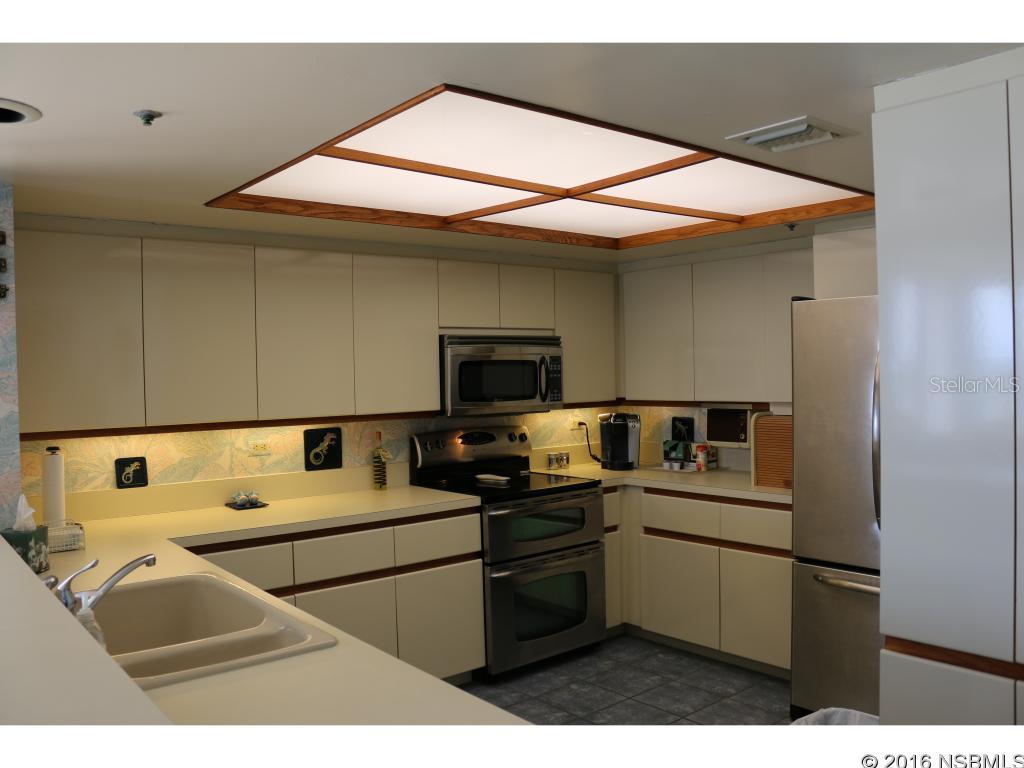 Tradewinds Condo - Residential