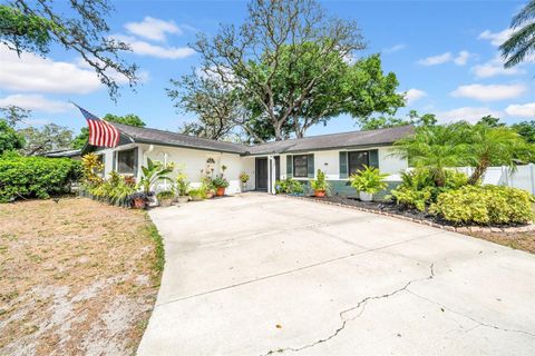 Photo of 8115 N Ola Avenue, Tampa, FL 33604 (MLS # TB8455529)