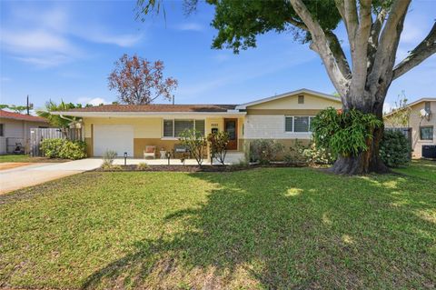 Photo of 5665 34th Avenue N, St Petersburg, FL 33710 (MLS # TB8489849)