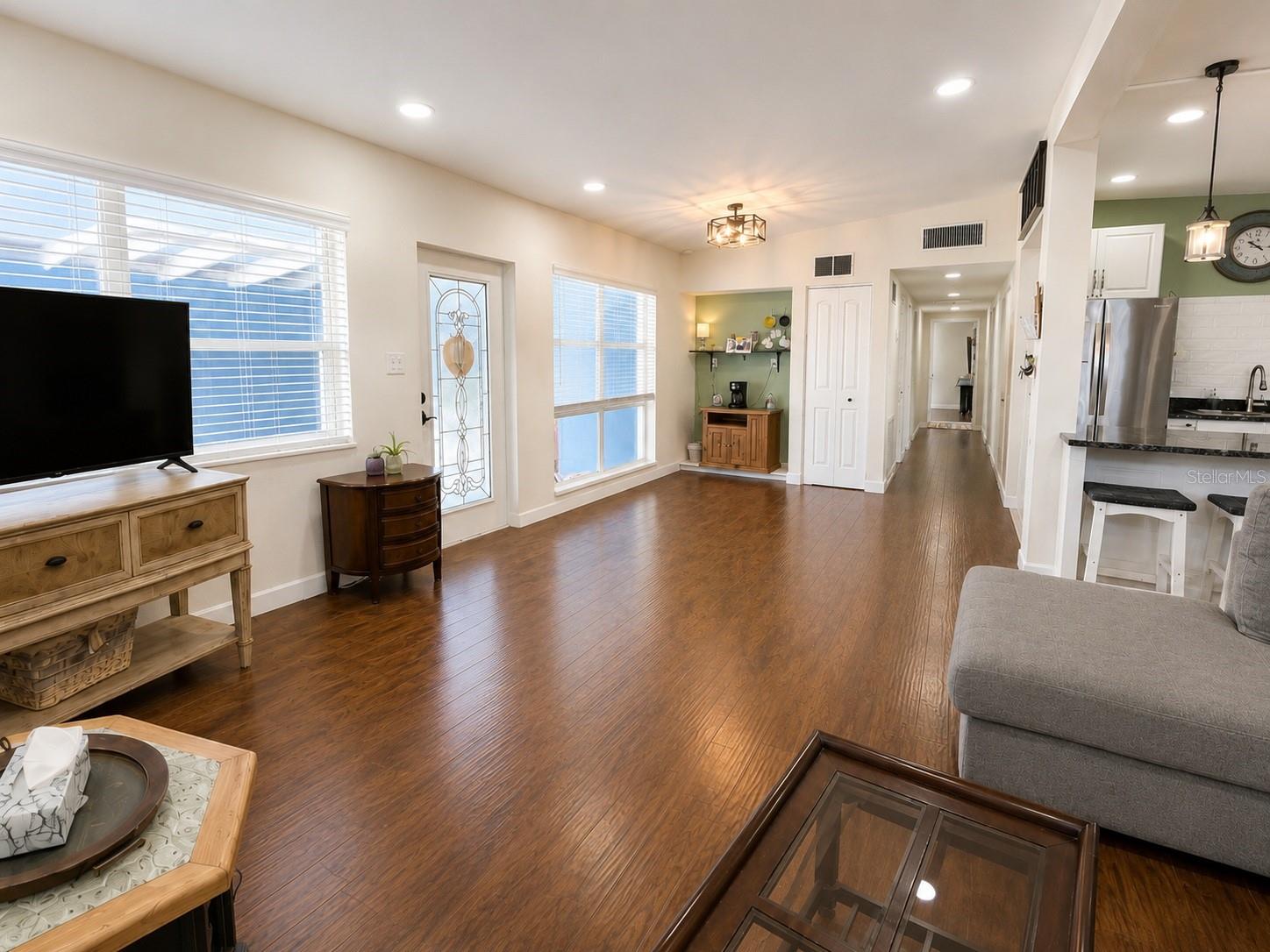 1004 DARTMOUTH DRIVE, BRADENTON, FL, 34207 4 1004 DARTMOUTH DRIVE