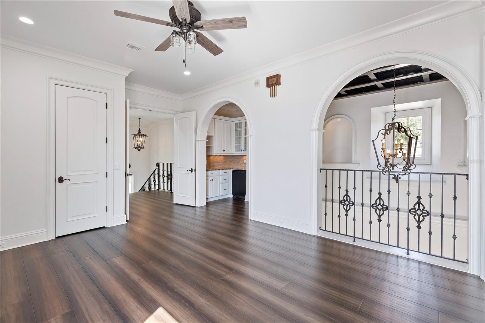 BELLA COLLINA EAST SUB - Residential