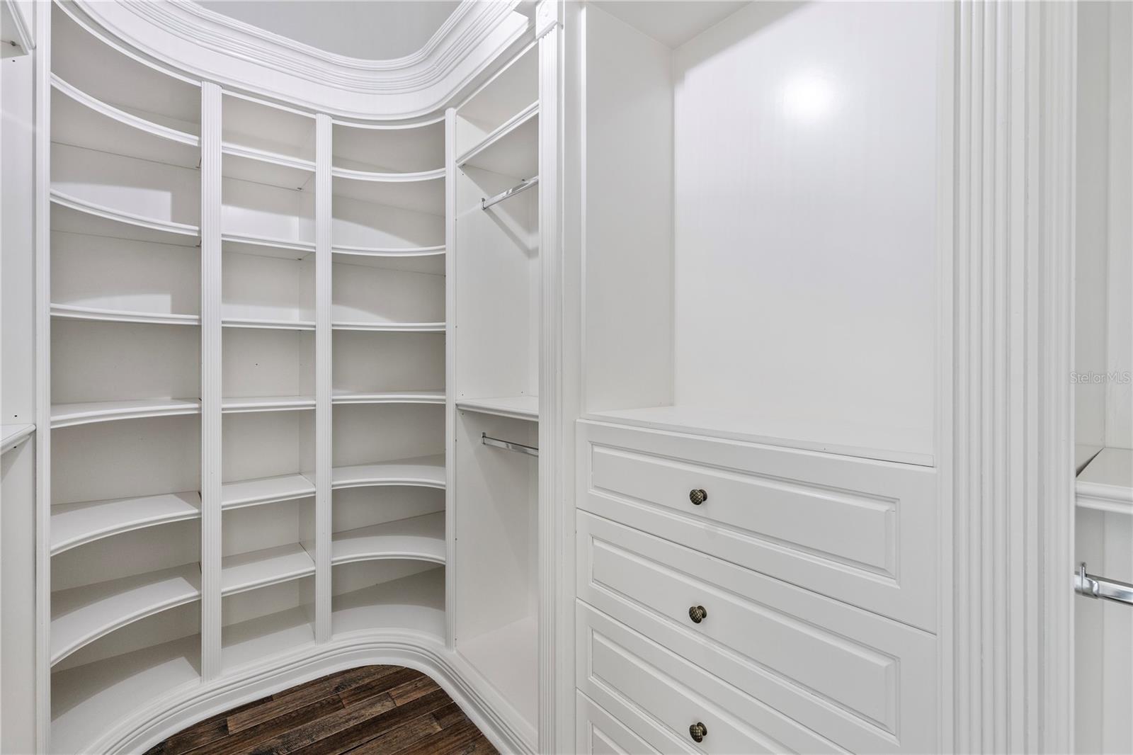 BELLA COLLINA EAST SUB - Residential