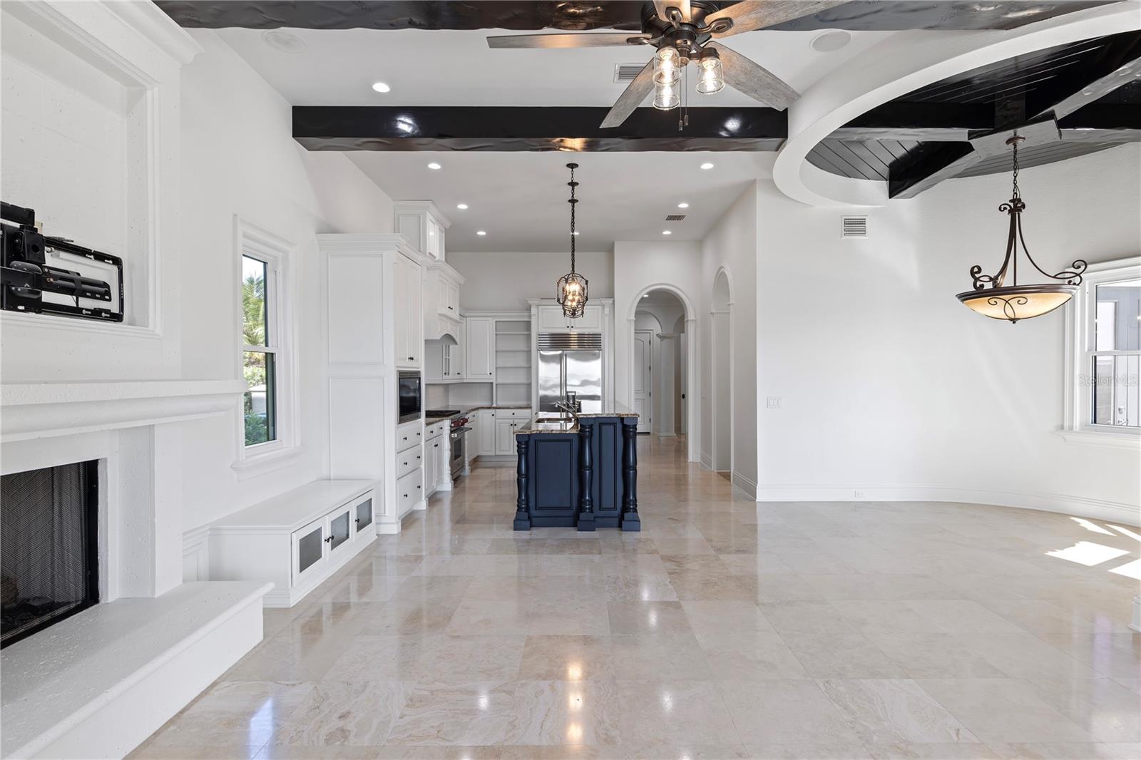BELLA COLLINA EAST SUB - Residential