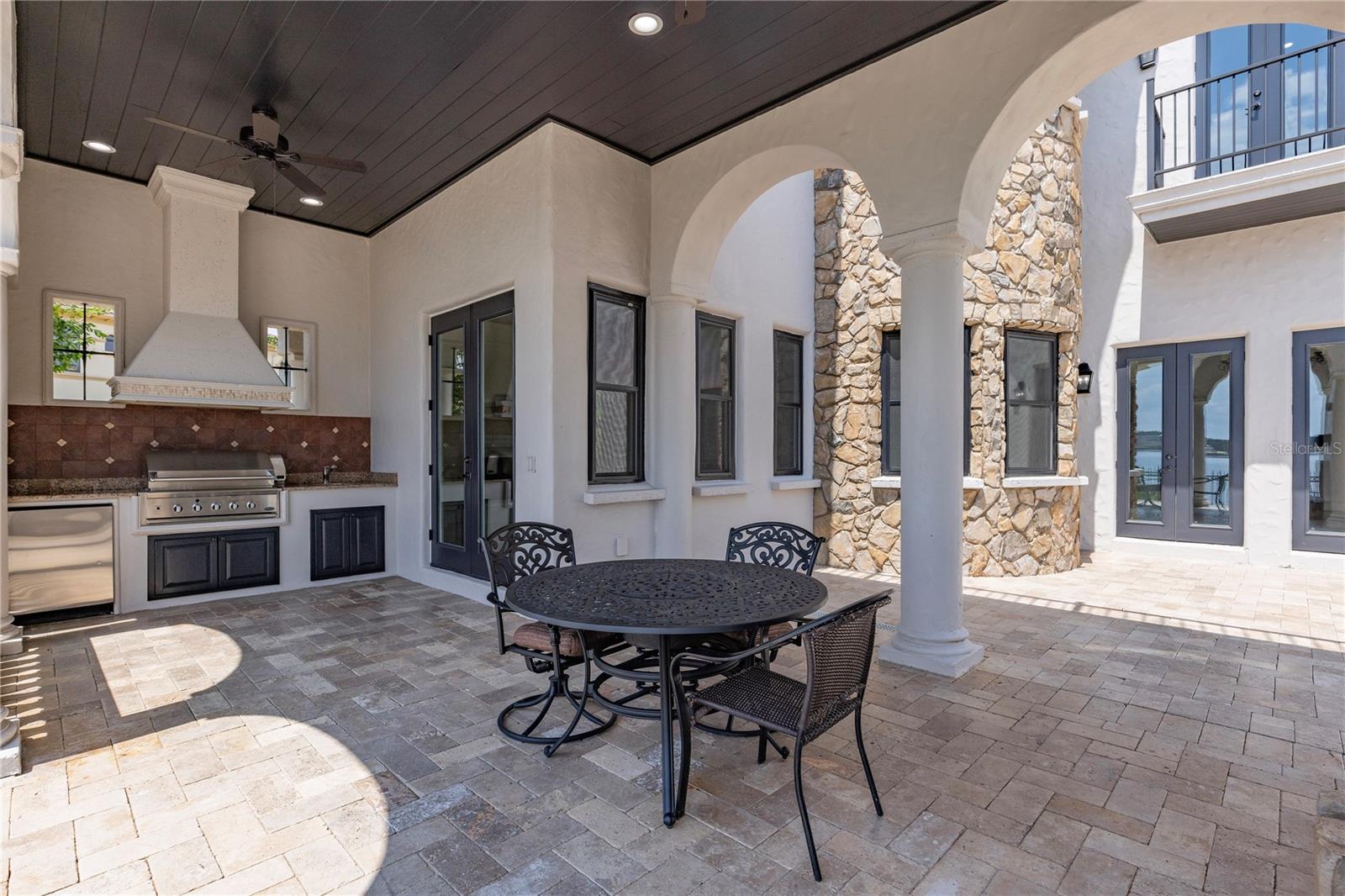 BELLA COLLINA EAST SUB - Residential