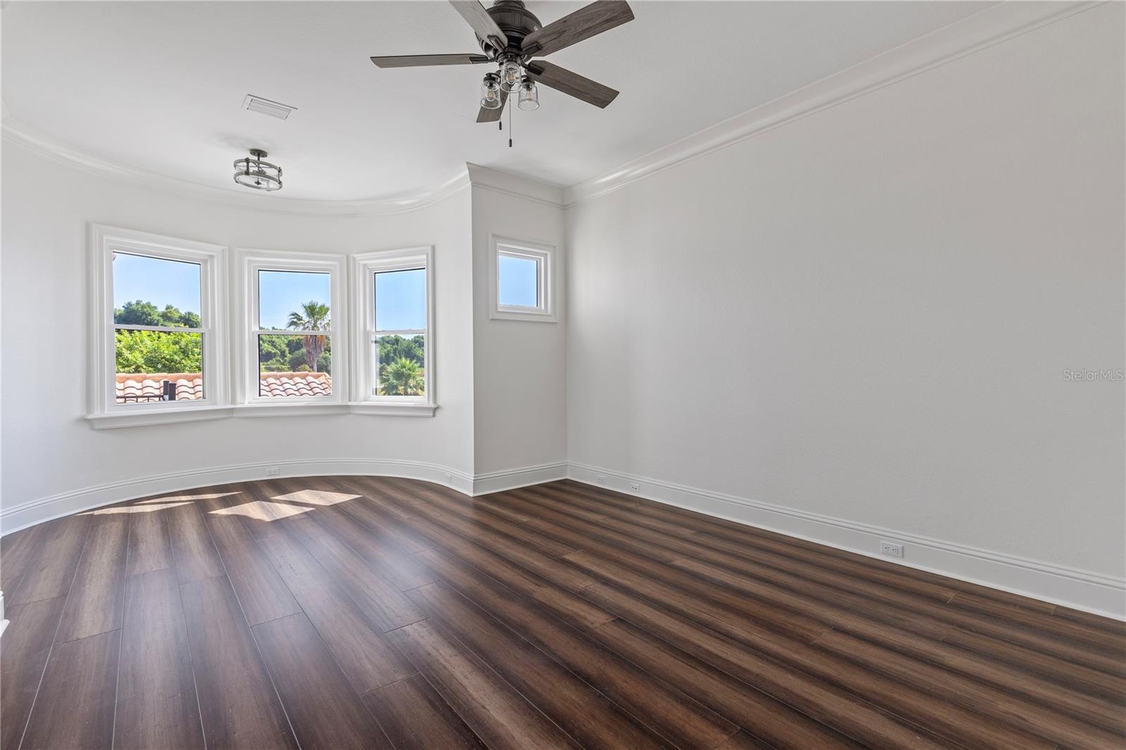 BELLA COLLINA EAST SUB - Residential