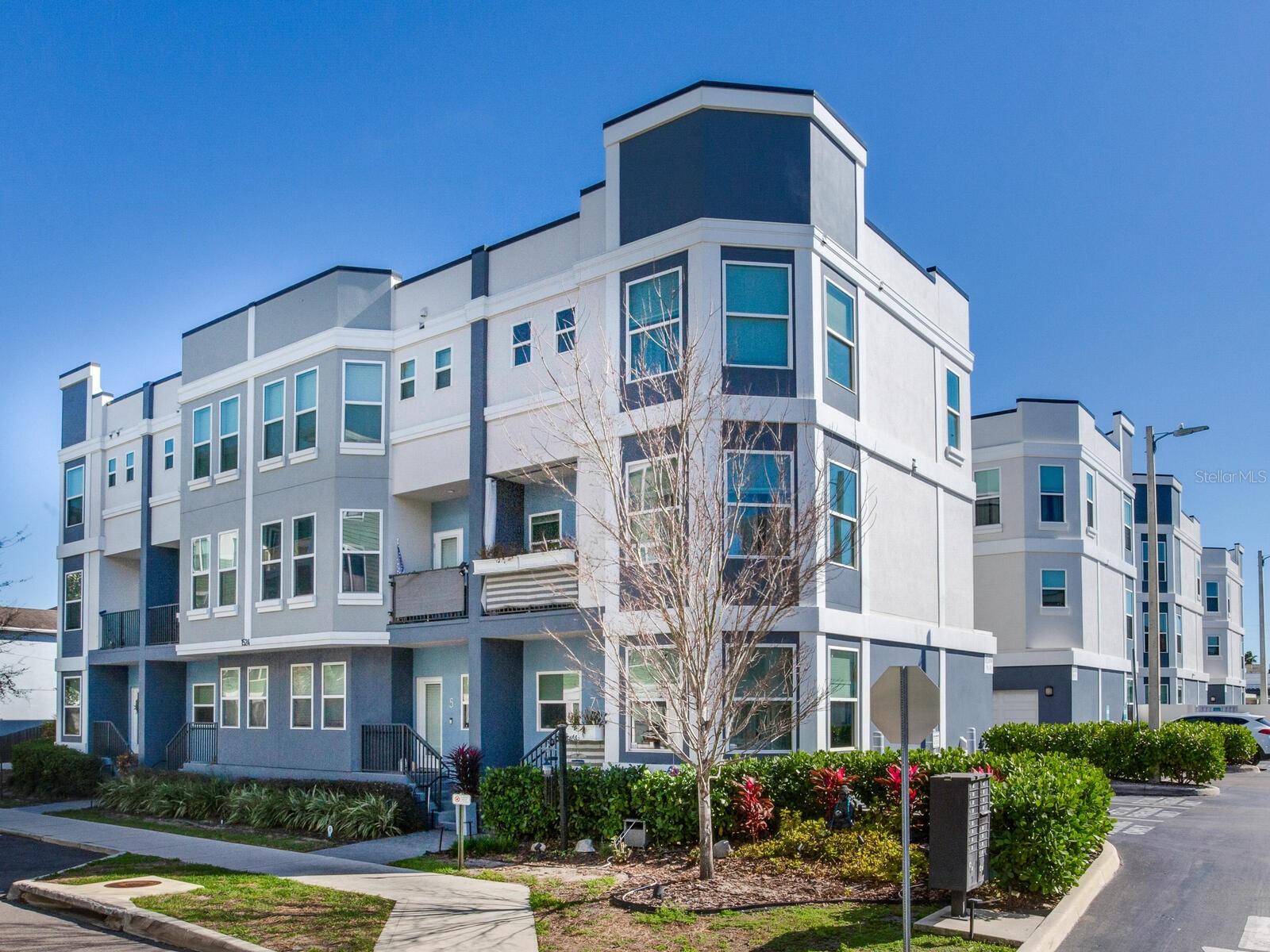 301 NORTH ROME RETAIL AND TOWNHOMES - Residential