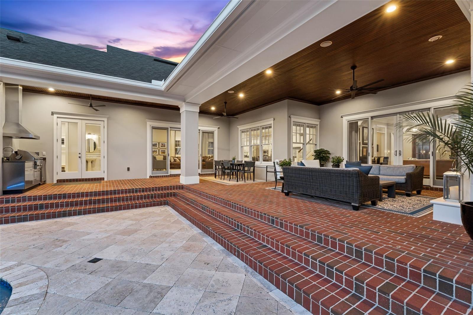BALDWIN PARK UT 01 50 121 - Residential