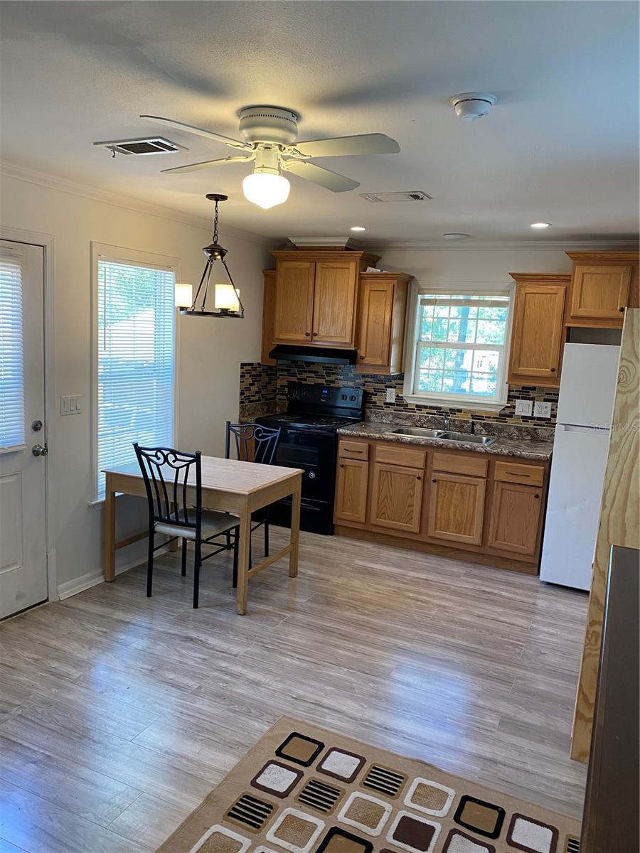 18361 SE 52ND PLACE