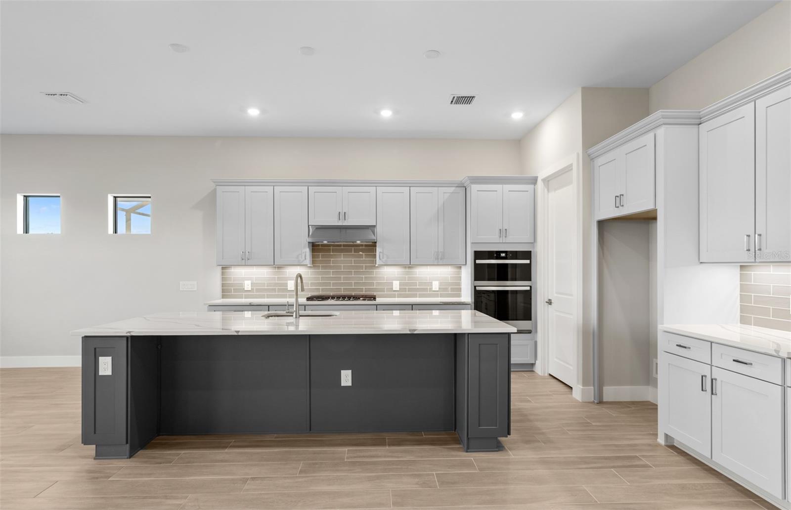 4632; DEL WEBB CATALINA AT LAKEWOOD RANCH - Residential