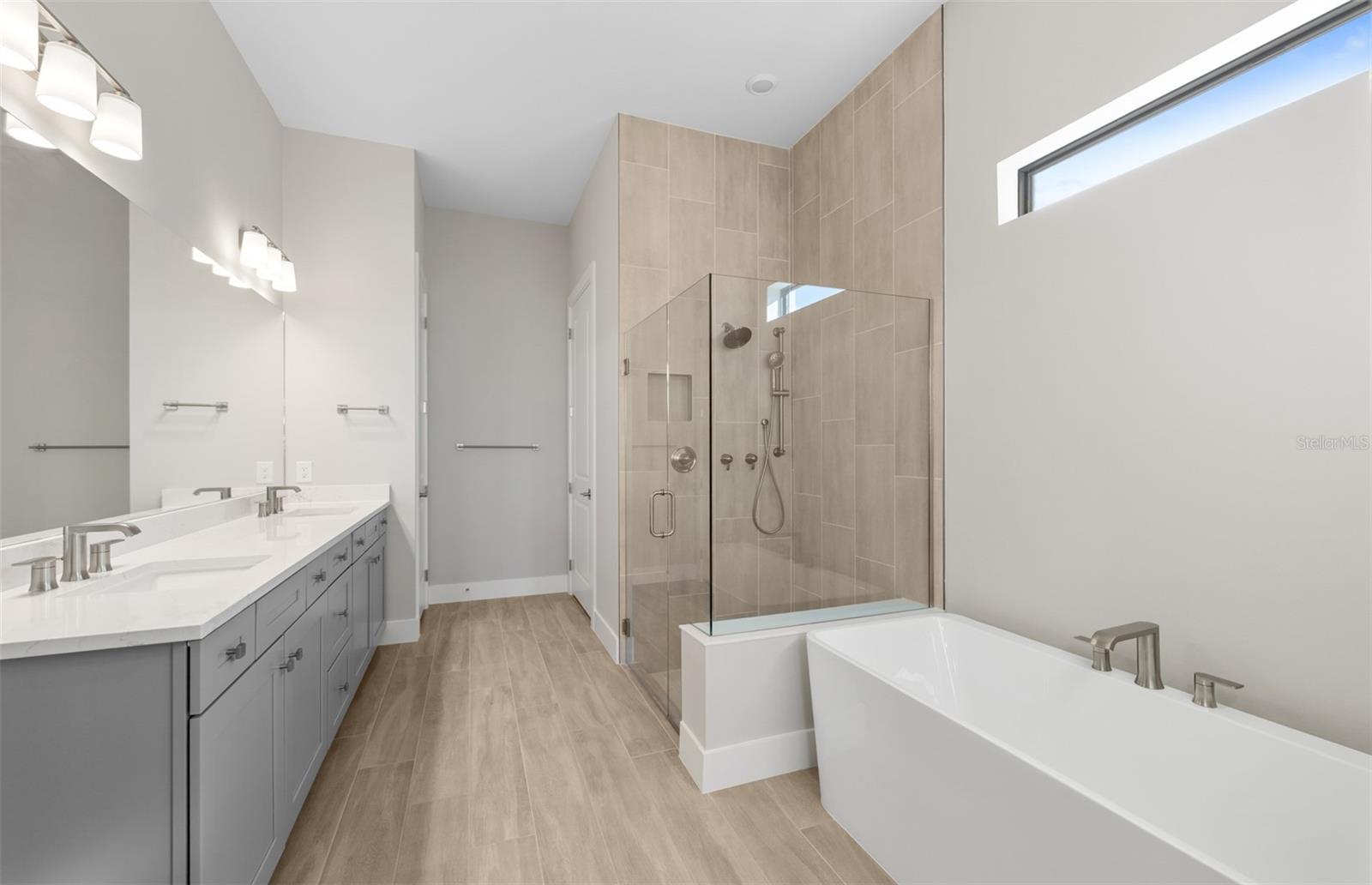 4632; DEL WEBB CATALINA AT LAKEWOOD RANCH - Residential