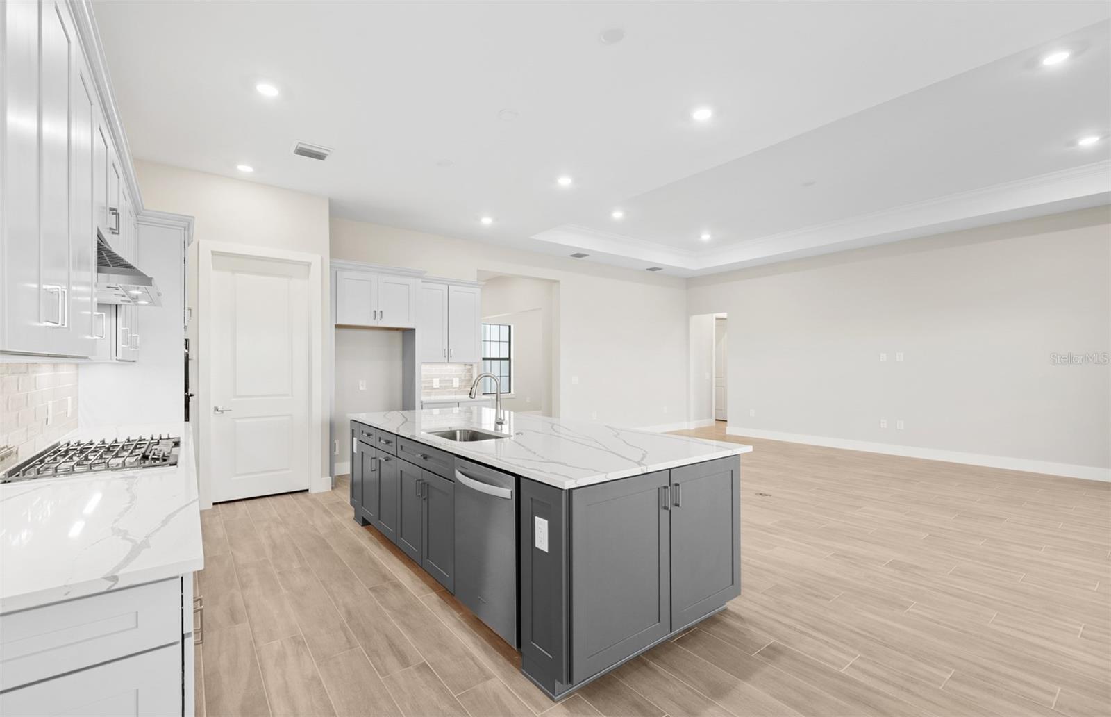 4632; DEL WEBB CATALINA AT LAKEWOOD RANCH - Residential