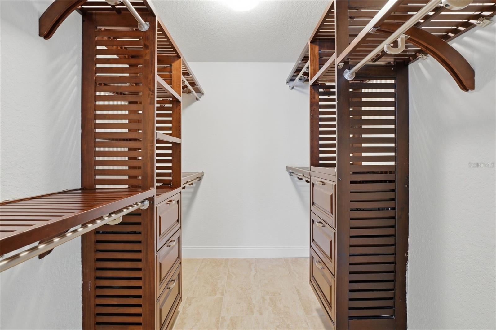 SPRING ISLE - Residential