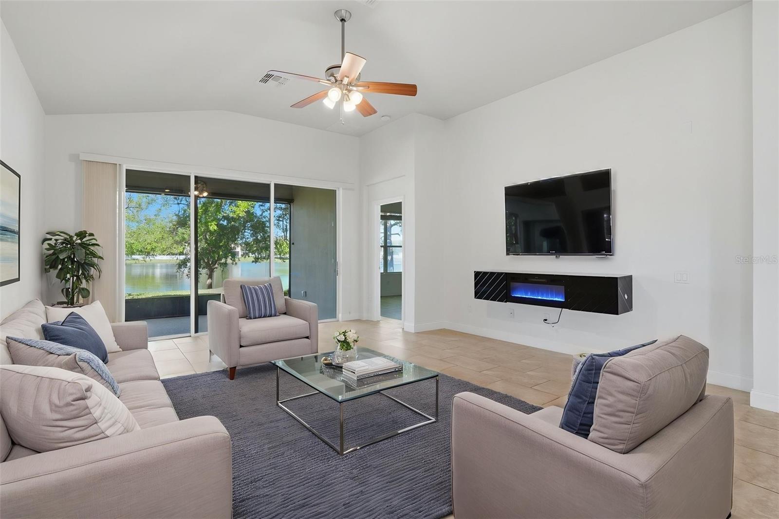 SPRING ISLE - Residential