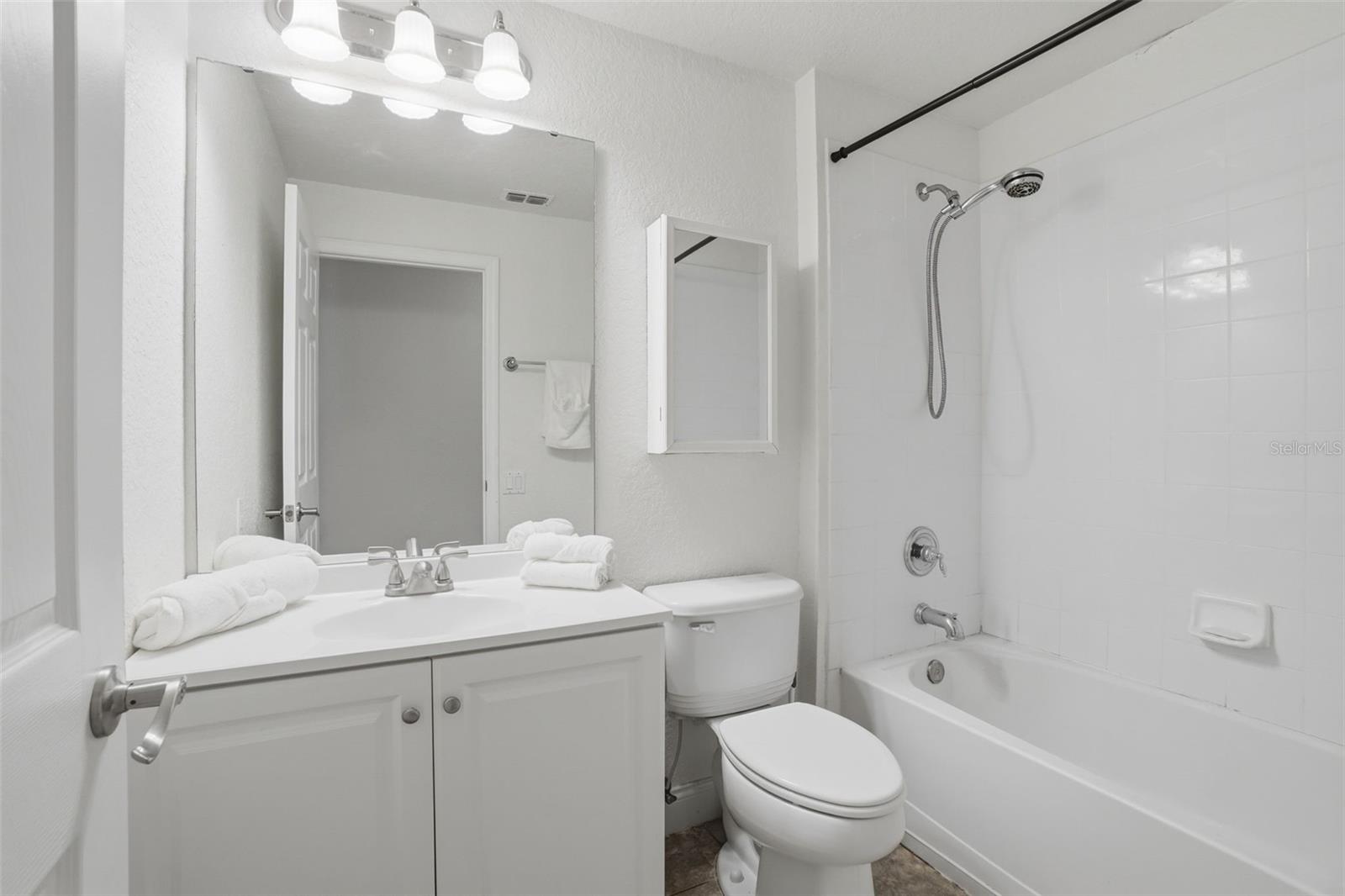 SPRING ISLE - Residential