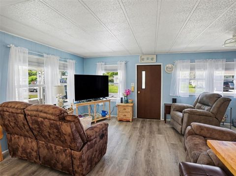 Tiny photo for 1124 Forest Lane, Tavares, FL 32778 (MLS # O6393722)