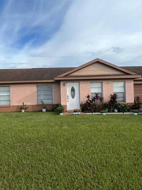 Photo of 818 Poplarwood Lane, Kissimmee, FL 34743 (MLS # S5143973)