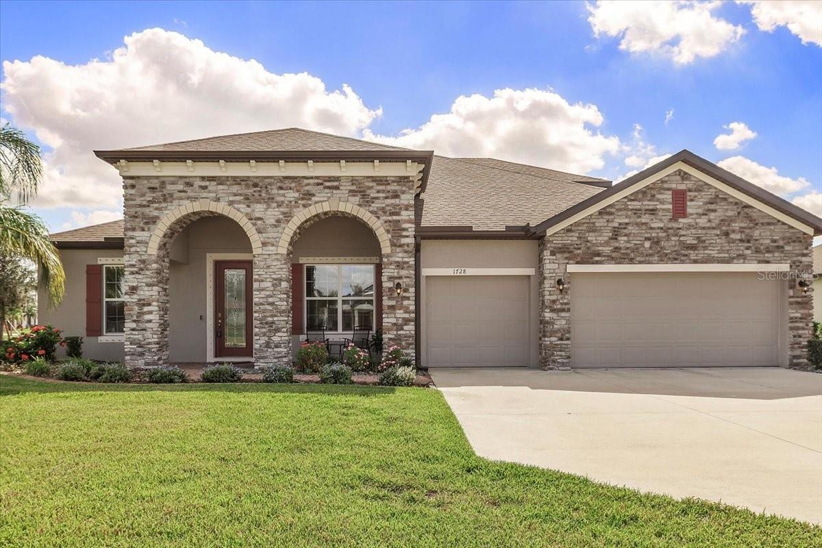 1728 TWIN RIVERS TRAIL