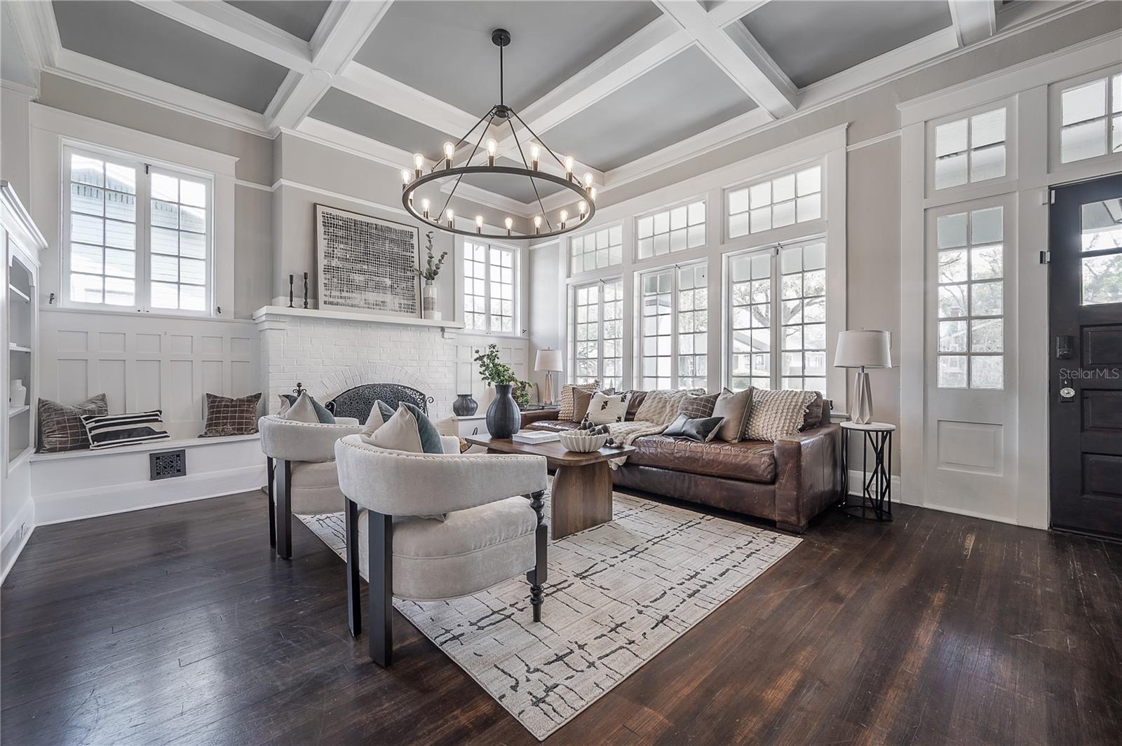 SUWANEE HEIGHTS - Residential