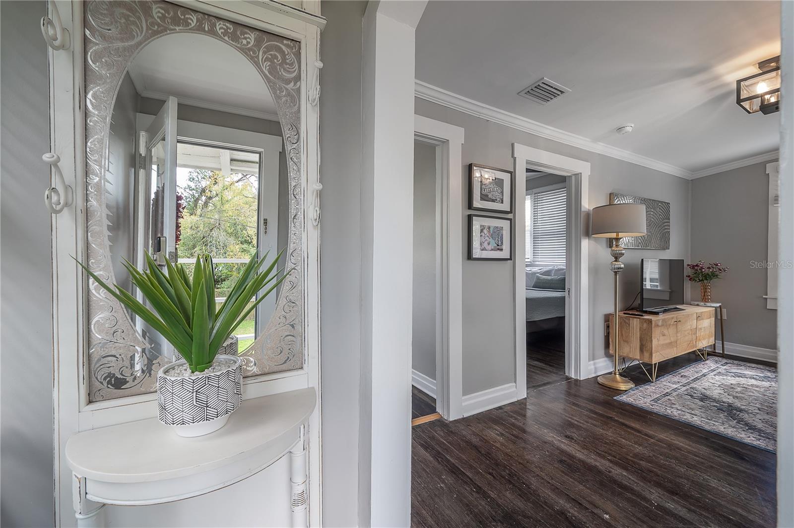 SUWANEE HEIGHTS - Residential