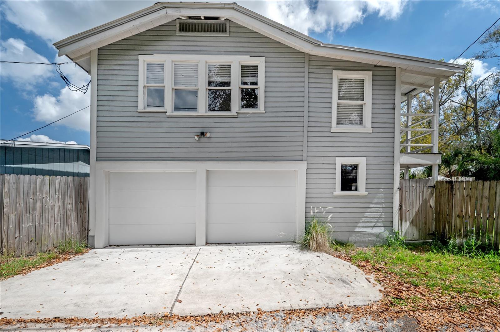 SUWANEE HEIGHTS - Residential