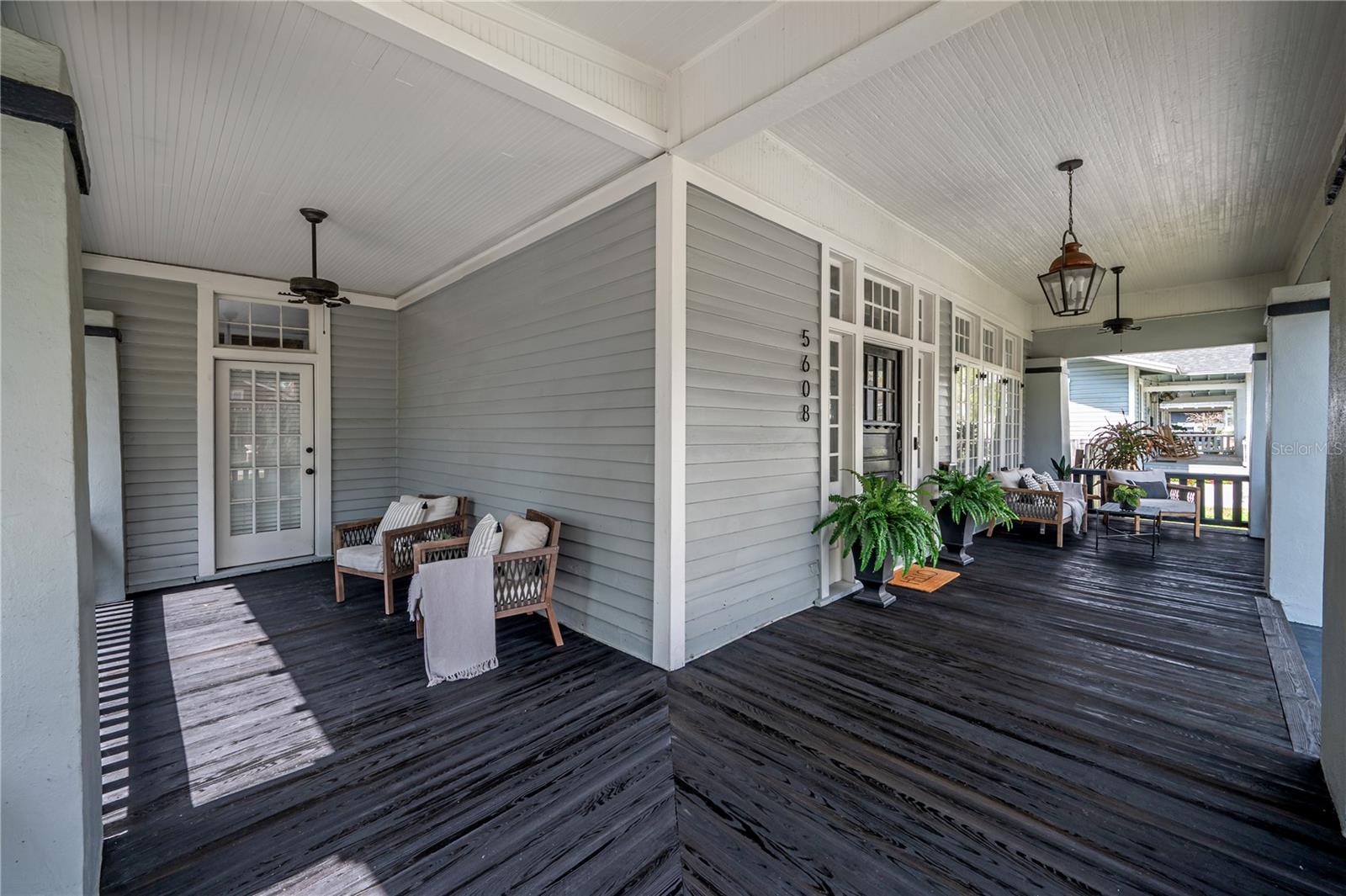 SUWANEE HEIGHTS - Residential