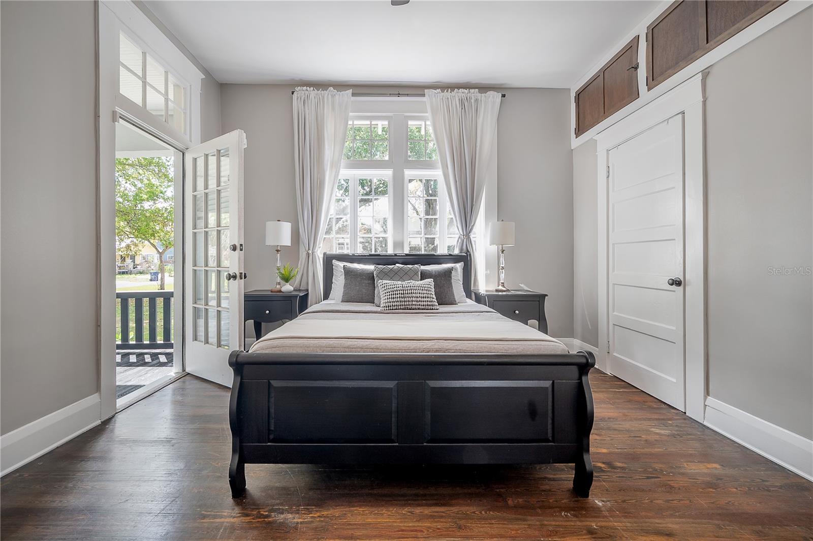 SUWANEE HEIGHTS - Residential