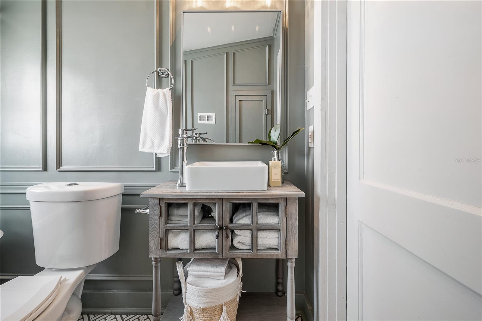 SUWANEE HEIGHTS - Residential