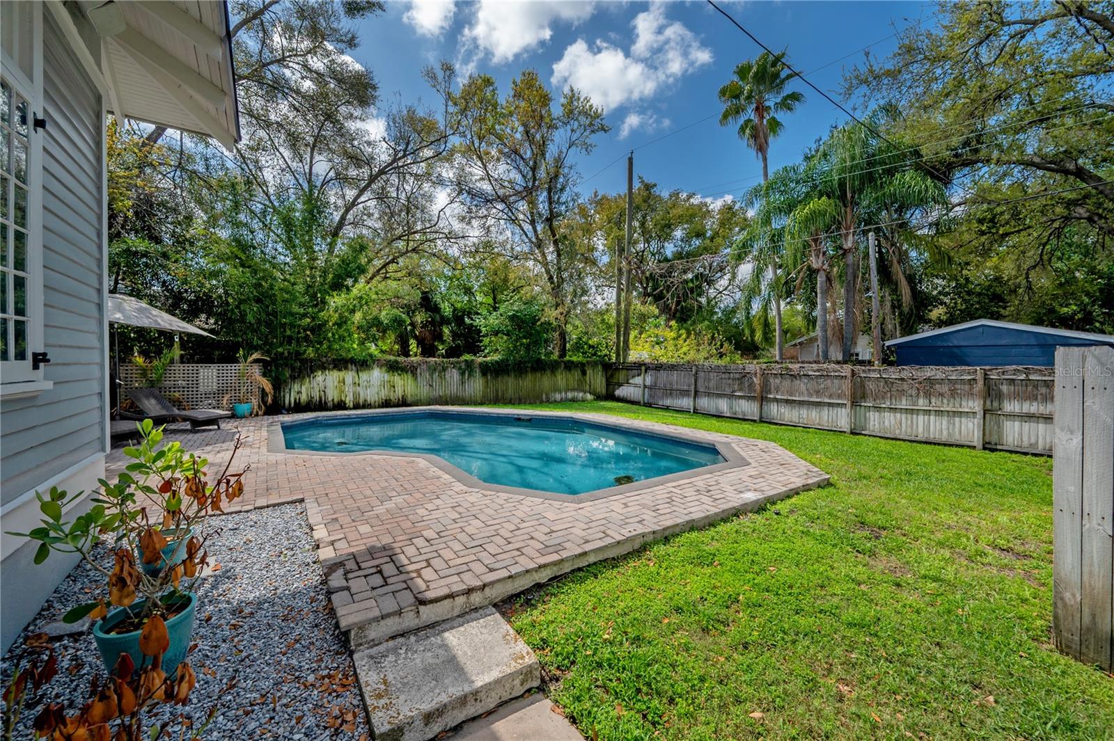 SUWANEE HEIGHTS - Residential