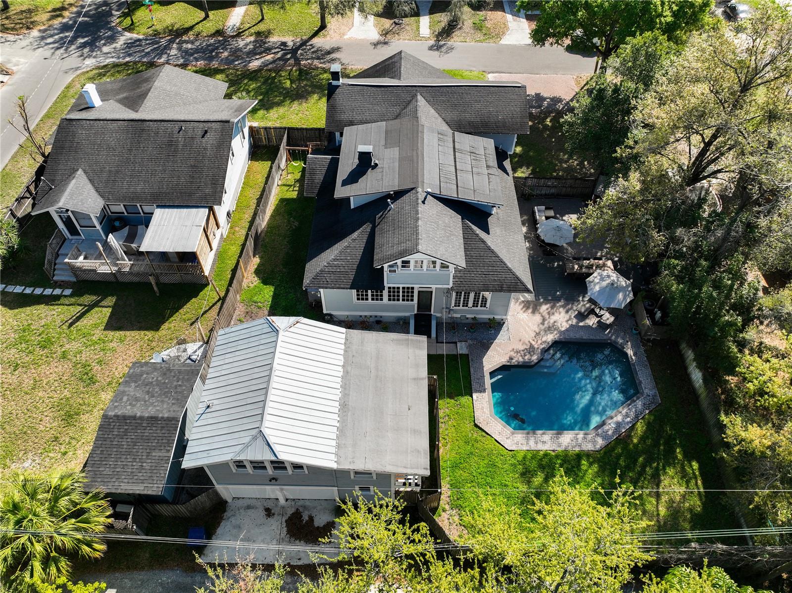 SUWANEE HEIGHTS - Residential