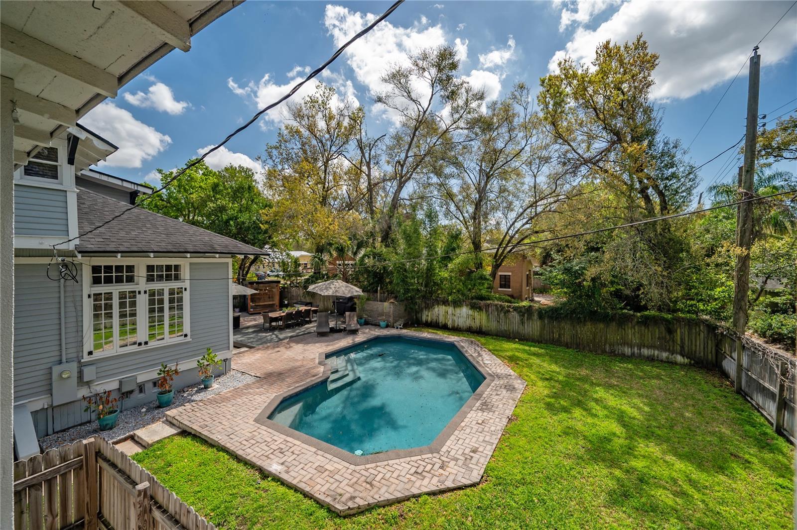 SUWANEE HEIGHTS - Residential