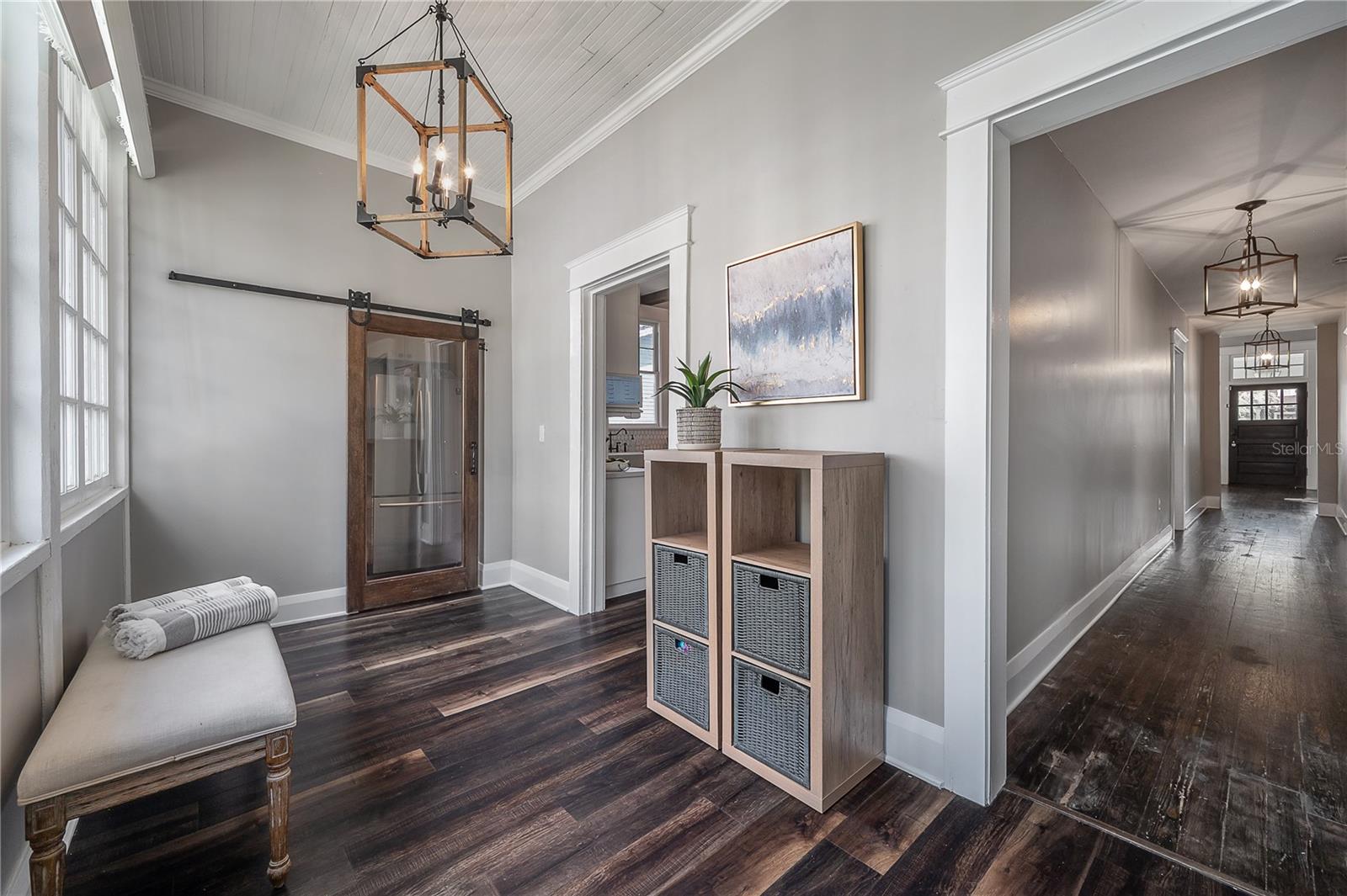 SUWANEE HEIGHTS - Residential