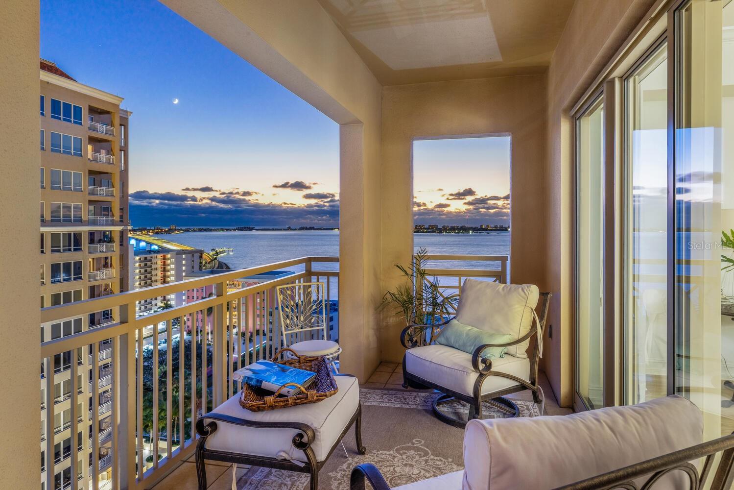 THE RESIDENCES - Residential