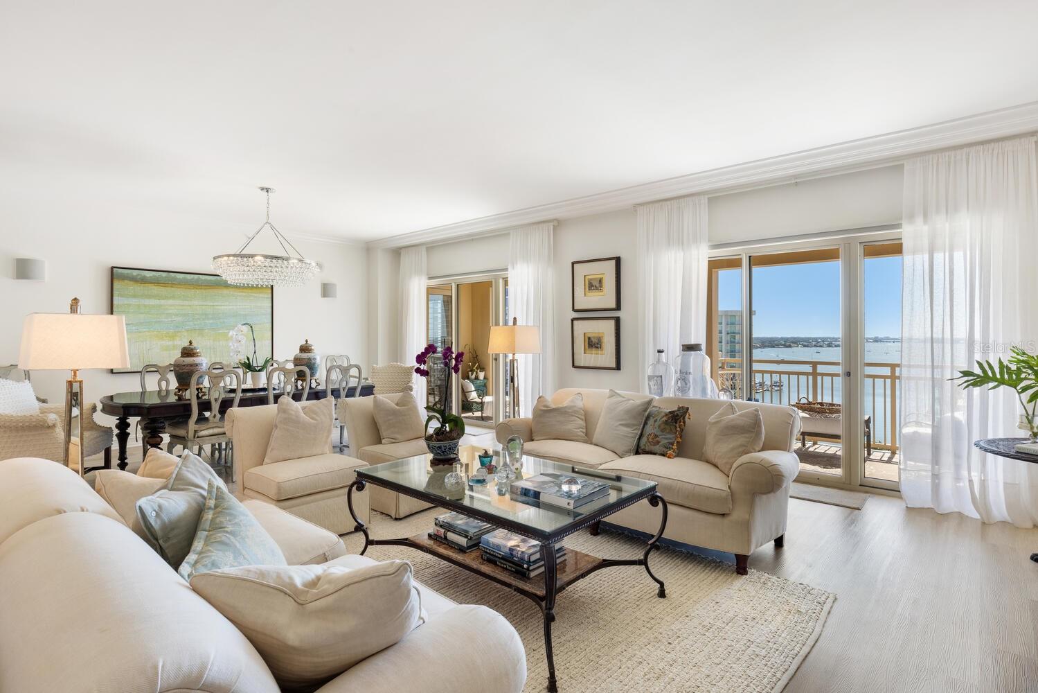 THE RESIDENCES - Residential