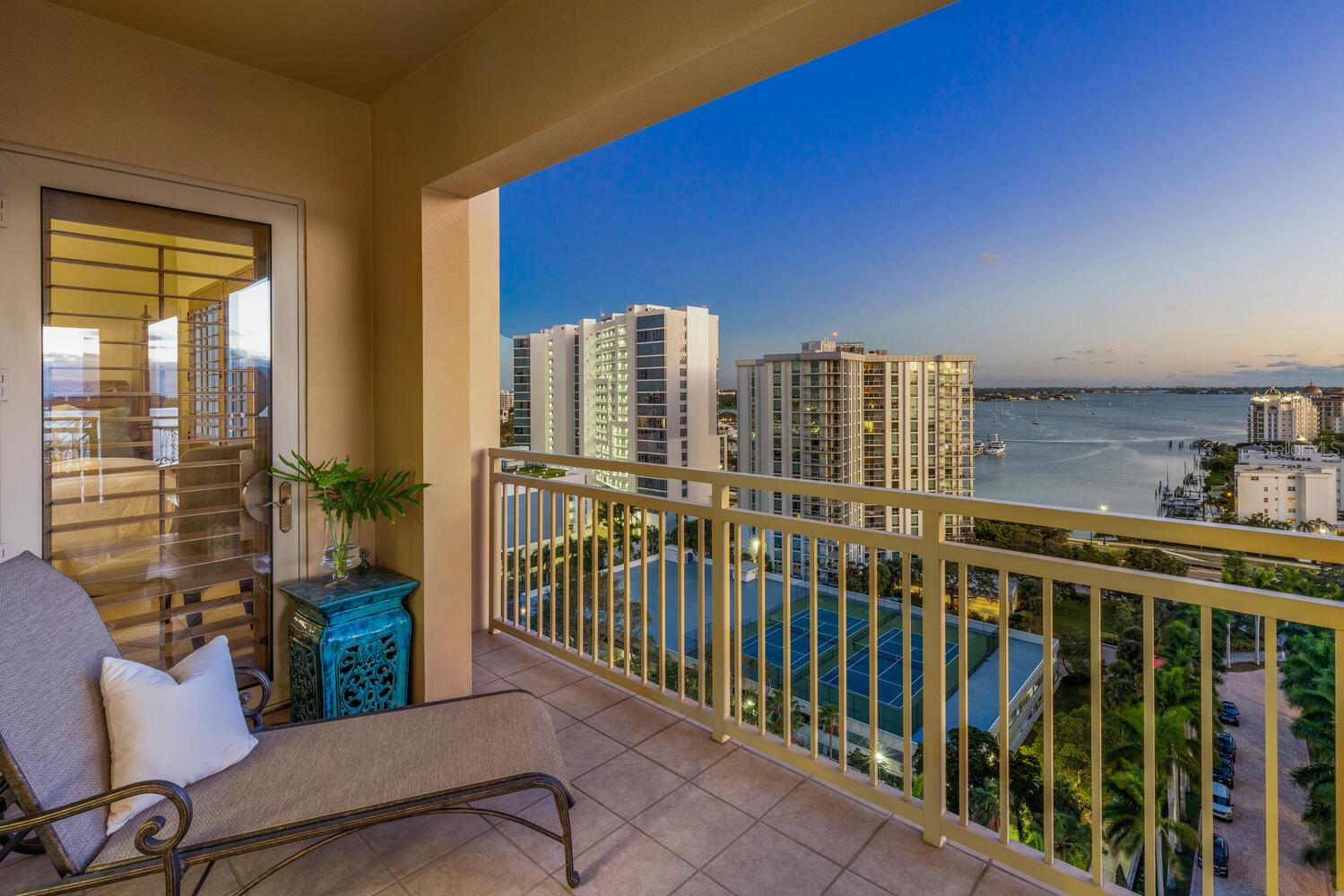 THE RESIDENCES - Residential