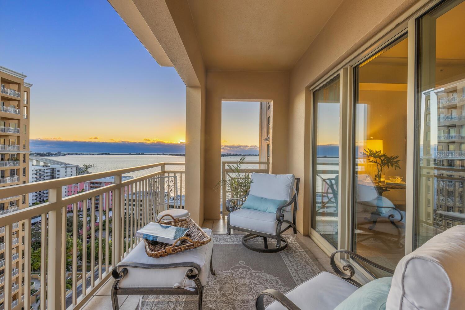 THE RESIDENCES - Residential