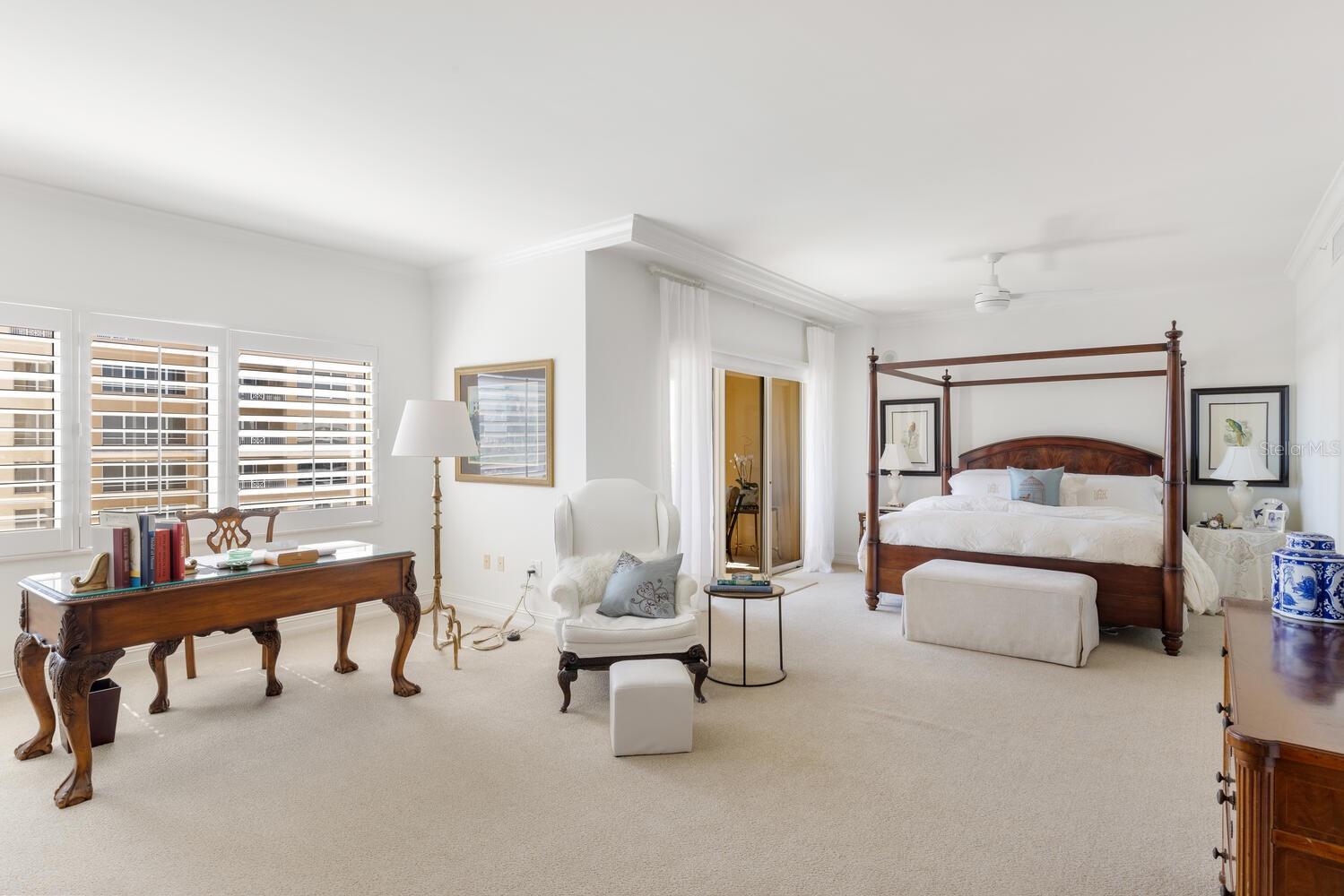 THE RESIDENCES - Residential