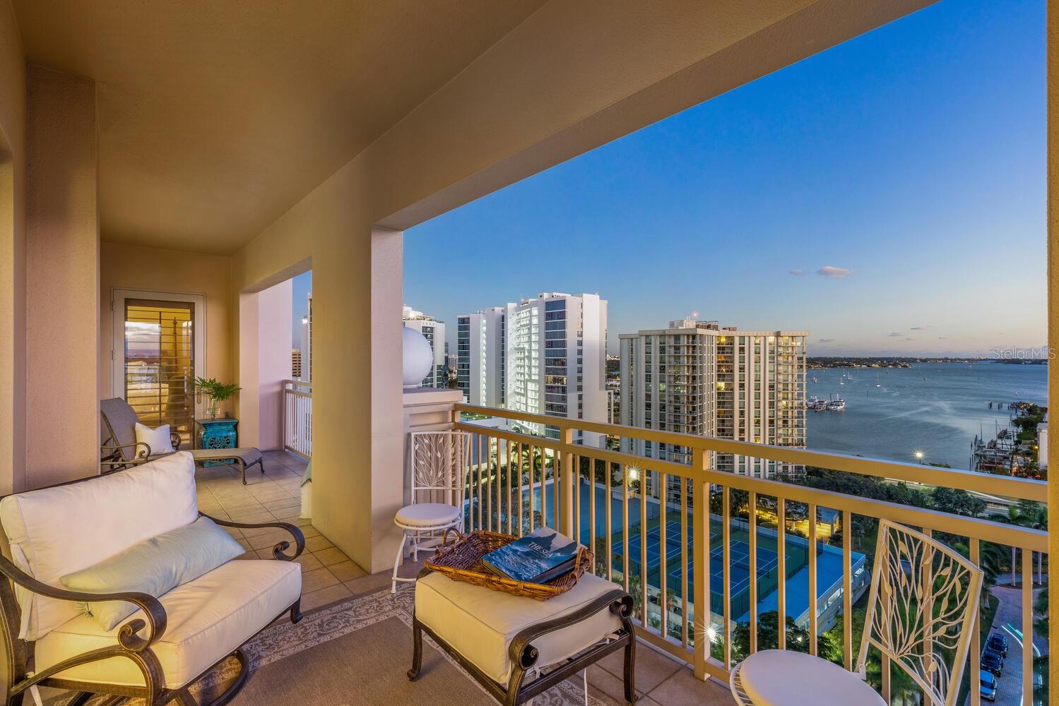 THE RESIDENCES - Residential