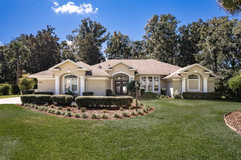 Photo of 316 SE 36 Lane, Ocala, FL 34471 (MLS # OM733283)