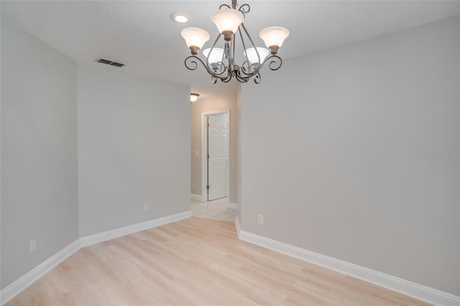 3519 GATLIN PLACE CIRCLE