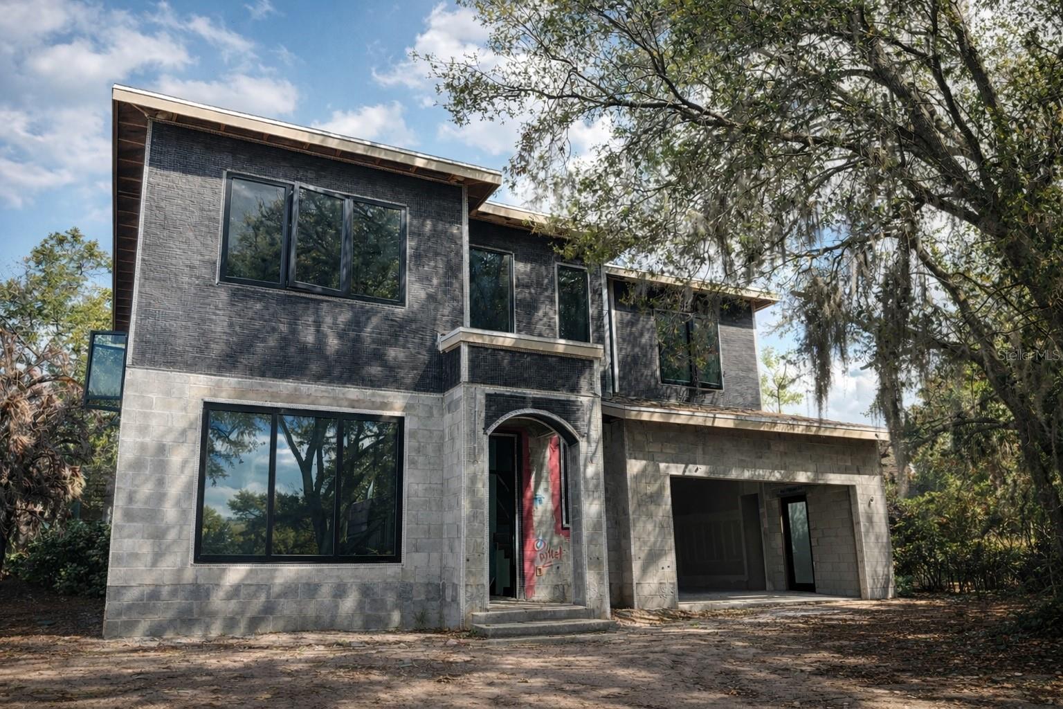 HOLLIEANNA SHORES - Residential