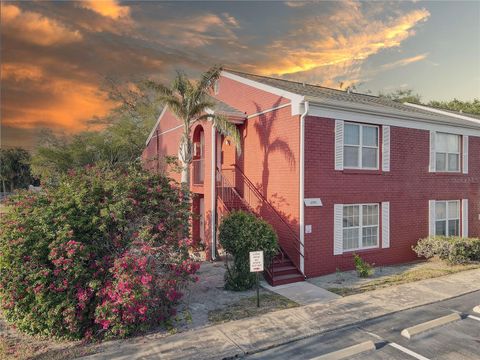 1095 82ND TERRACE N 1095A ST PETERSBURG FL 33702