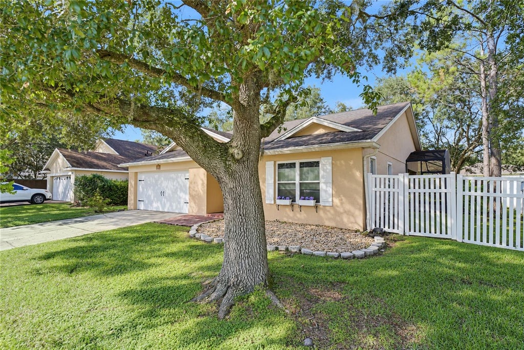 Photo of 1210 Brandy Lake View Circle, Winter Garden, FL 34787 (MLS # O6449523)