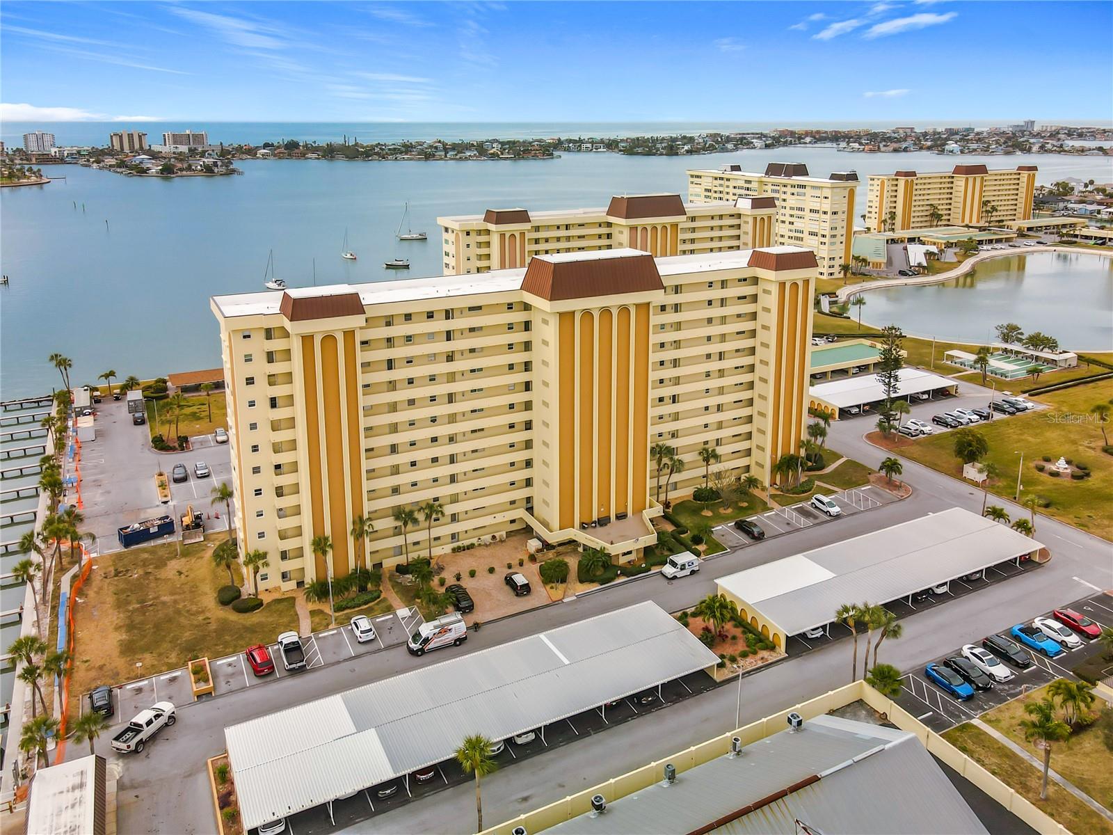 4550 COVE CIRCLE 106